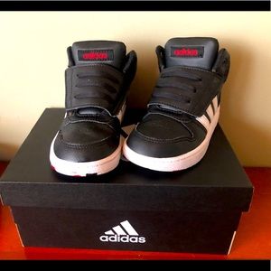 Boys new adidas sneakers